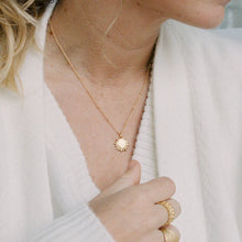 Load image into Gallery viewer, Solea Necklace