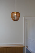 Load image into Gallery viewer, Clava Wood Lampshade