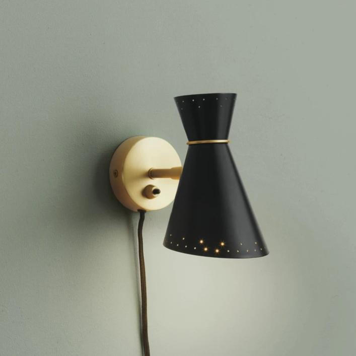 Bloom Black Wall Lamp