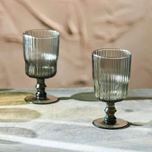 Load image into Gallery viewer, Fali Smoke Wine Glass
