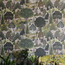 Load image into Gallery viewer, Jardin Sauvage Wallpaper